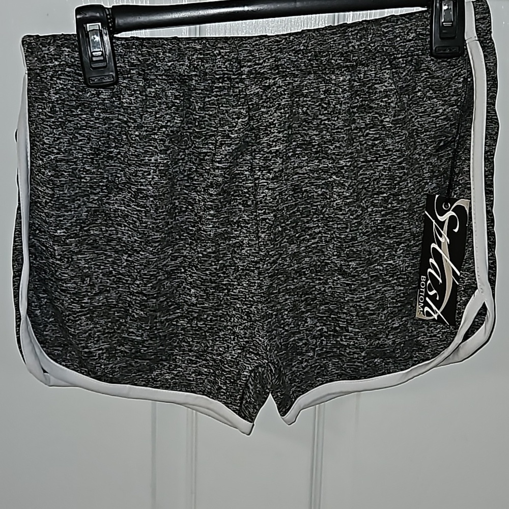 Splash Juniors Heathered Black White Polyester Spandex Running Shorts Athletic L